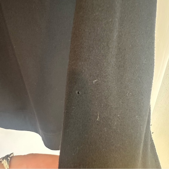 Nike Dri-Fit Women’s Thermal Hooded Cowl Neck Black Sweatshirt. Size: Large. - Picture 7 of 9